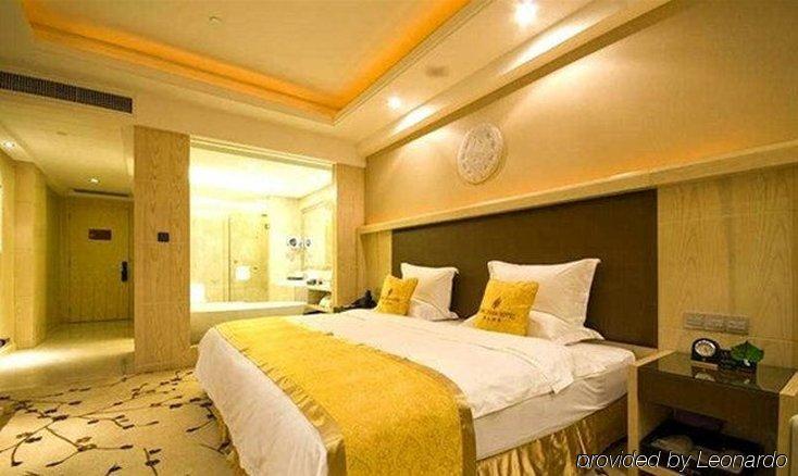 Hongshan Hotel Ухань Экстерьер фото
