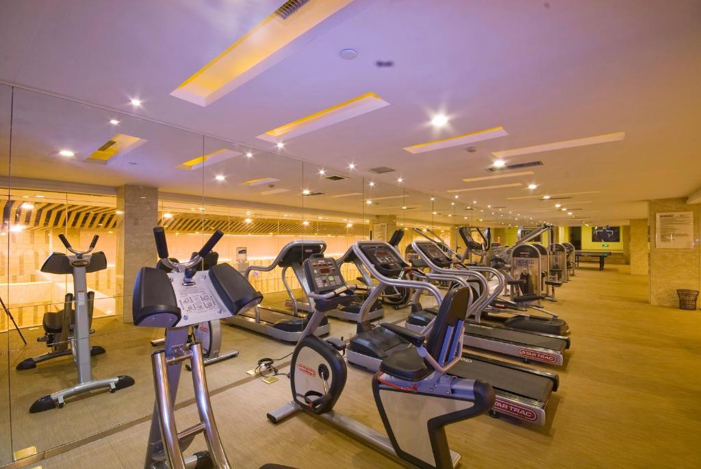 Hongshan Hotel Ухань Экстерьер фото